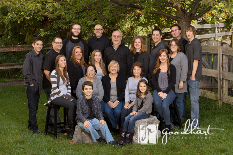 Extended Family Reunion Photographer