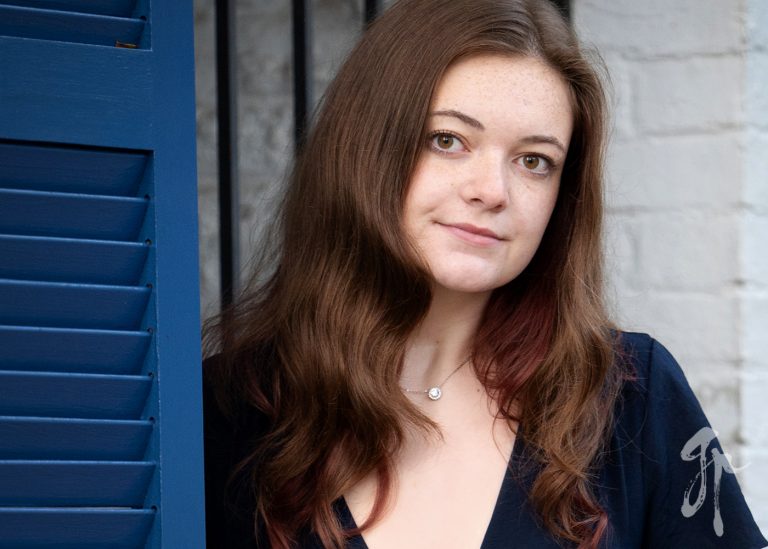 Best Senior Pictures in Alexandria VA (Old Town)