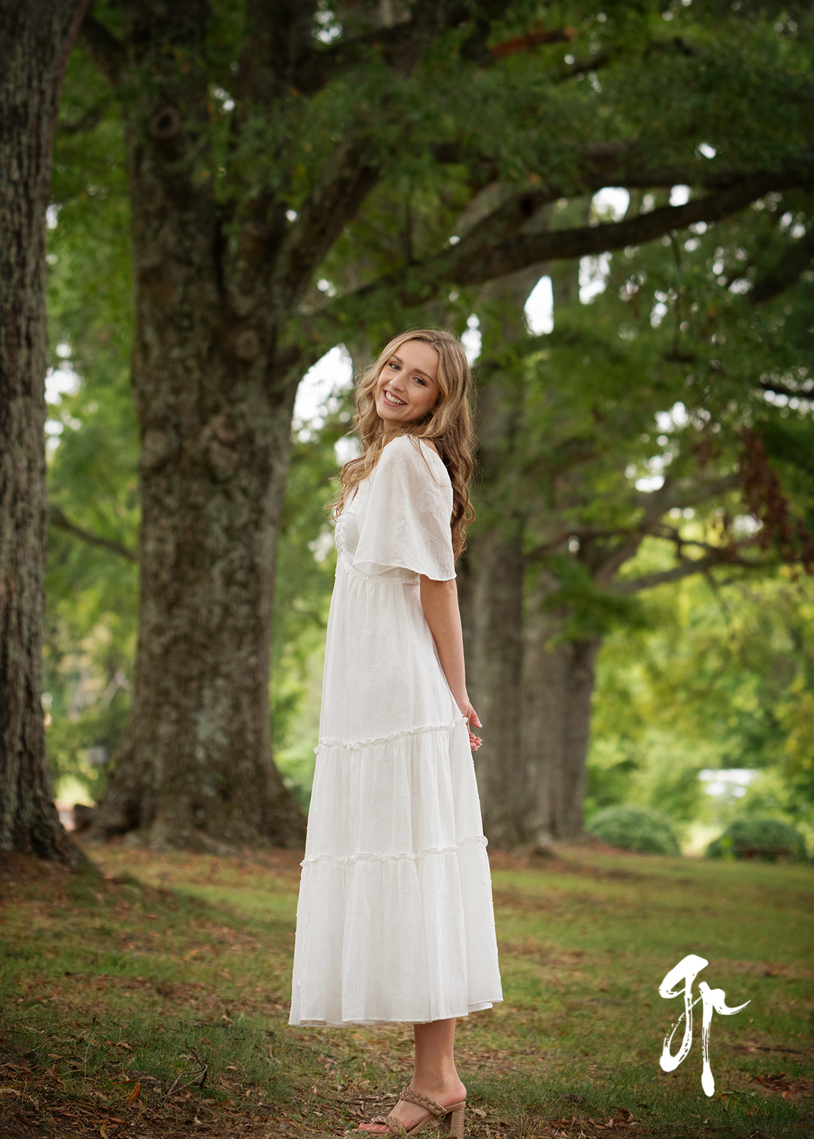 senior pictures at morven park